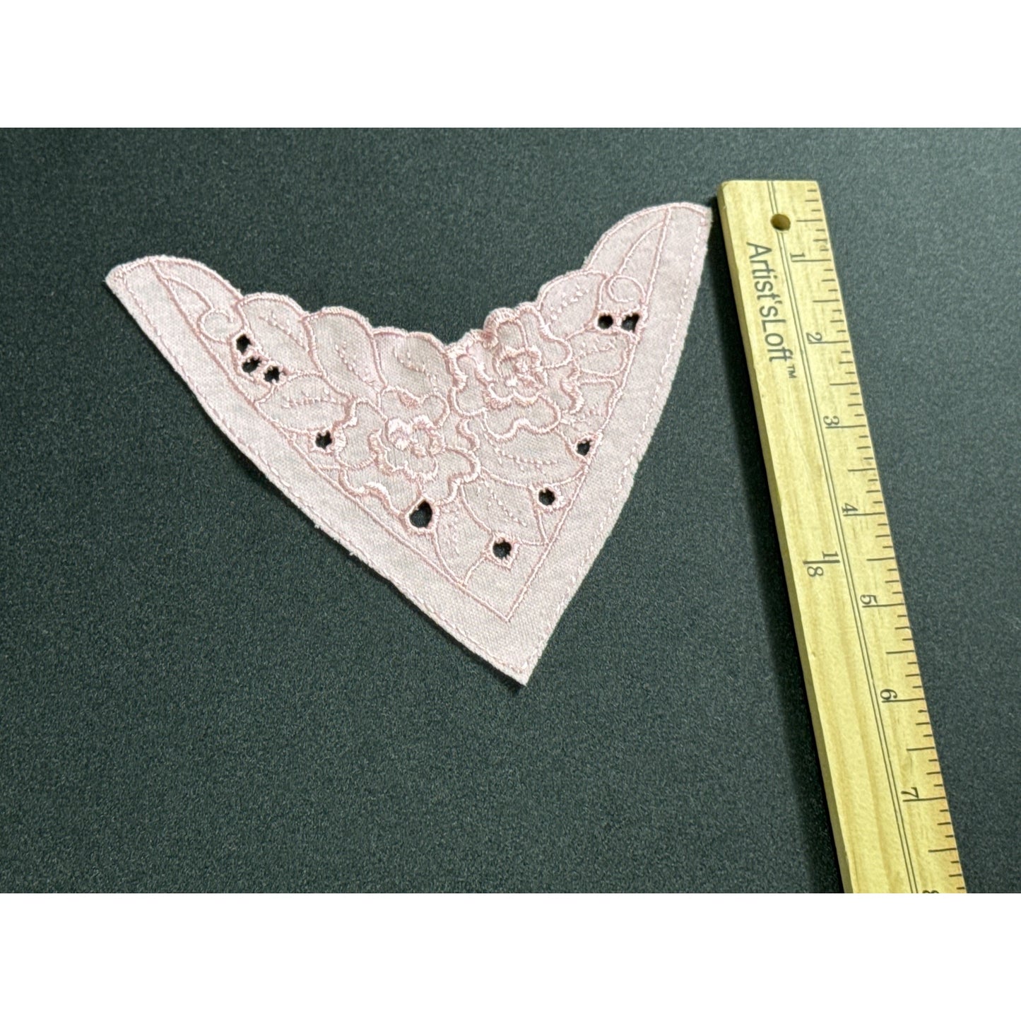 Decorative Floral Lace Appliqué Set Of 4 Pink Embroidered Fabric Craft Supplies