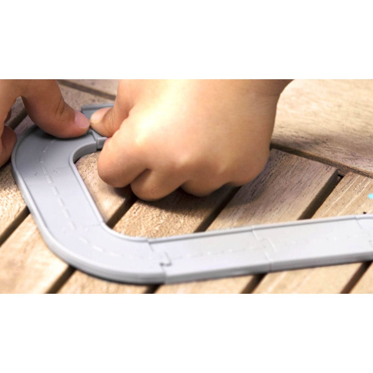 Driven By Battat Pocket Series 57-Piece City Vehicles And Road Signs Playset Set of 2 Ages 3+