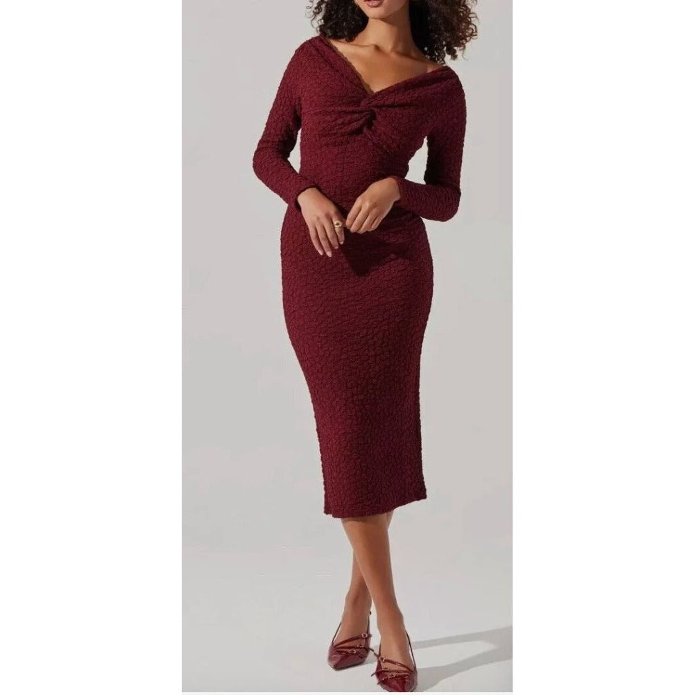 Astr The Label - Burgundy Textured Knit Knot Front Off the Shoulder Long Sleeve Midi Dress Size M