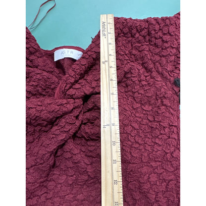Astr The Label - Burgundy Textured Knit Knot Front Off the Shoulder Long Sleeve Midi Dress Size M