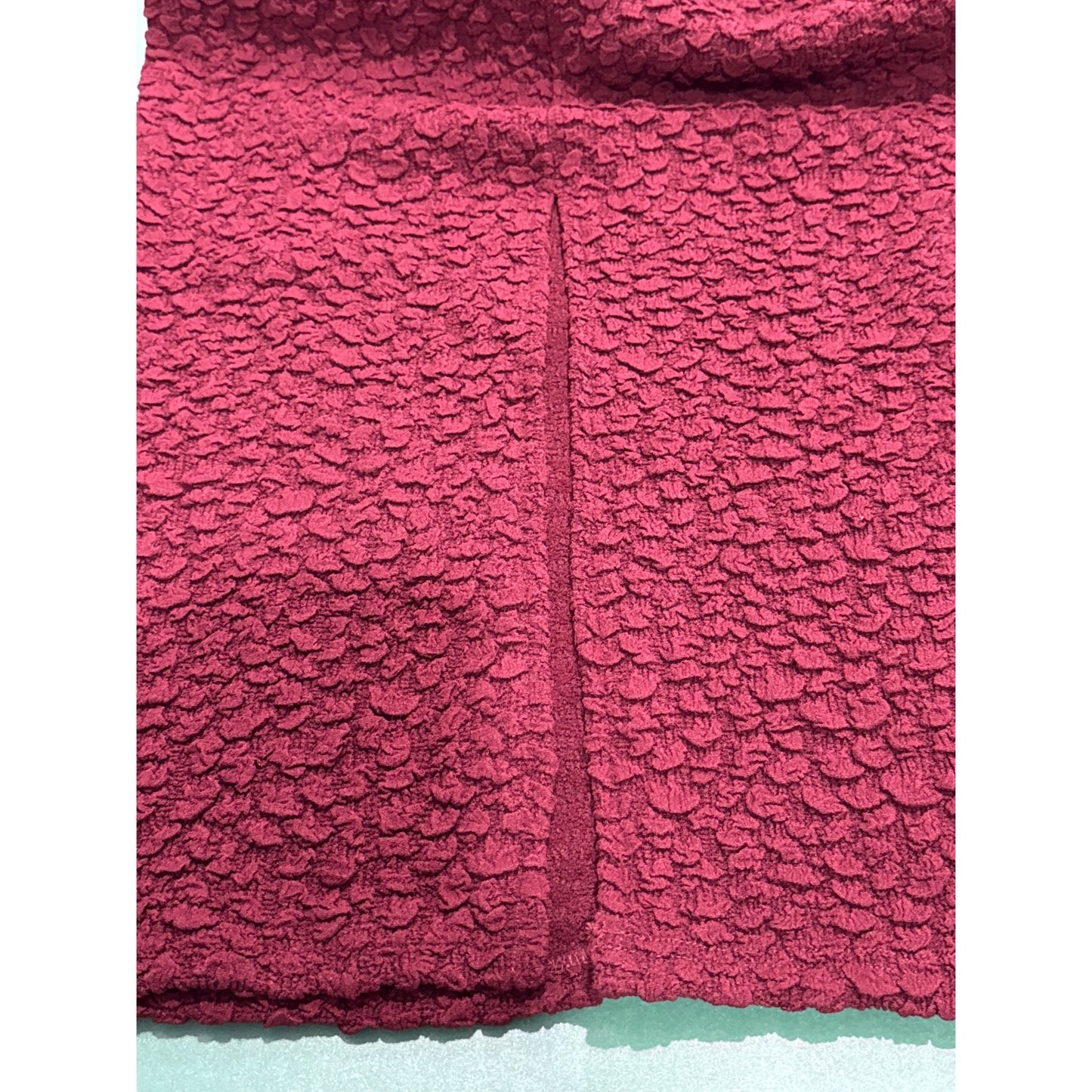 Astr The Label - Burgundy Textured Knit Knot Front Off the Shoulder Long Sleeve Midi Dress Size M