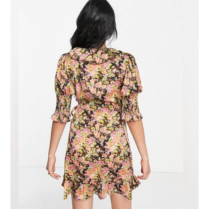 Topshop Floral Wrap Dress With Ruffle Hem & Smocked Sleeves Size US 4