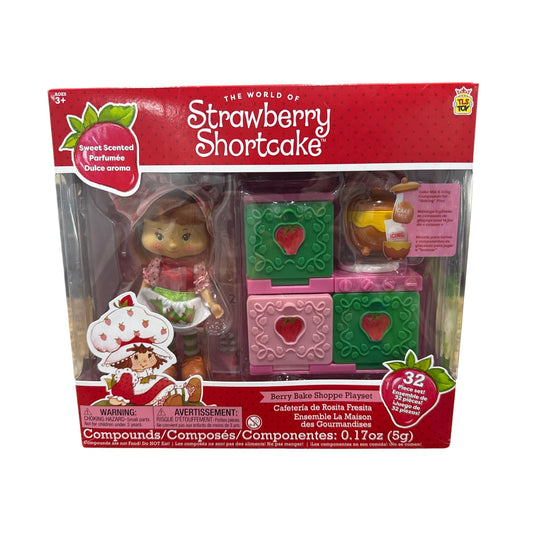 Strawberry Shortcake Berry Bake Shoppe Playset with Figure 32 Piece Collectible Toy
