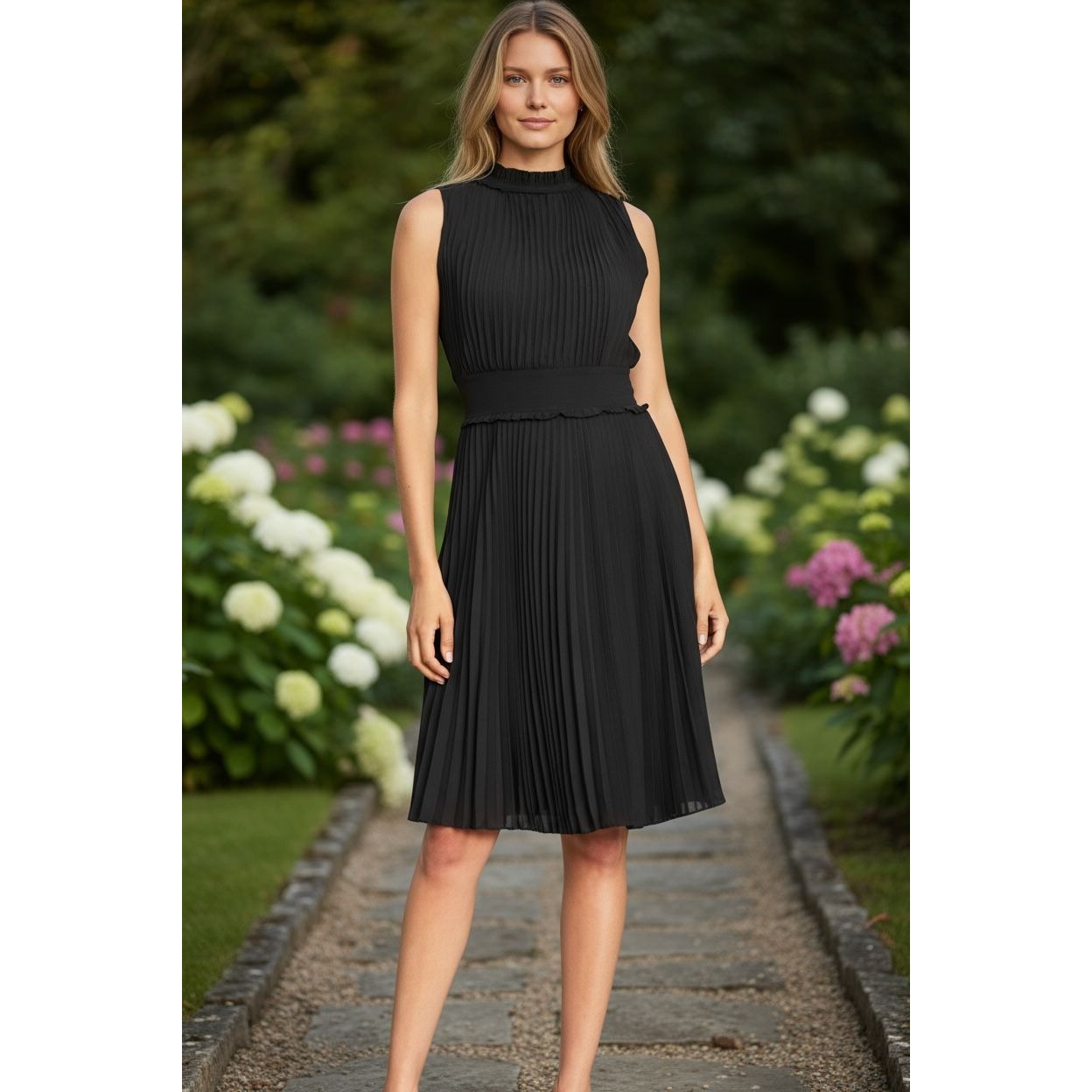 Nanette Lepore Black Sleeveless Pleated Mock Neck Dress Size 8