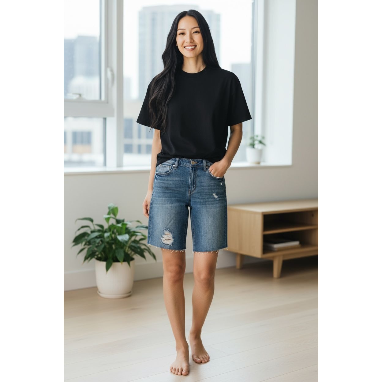 STS Blue Caroline Bermuda 10" High-Rise Distressed Denim Shorts Women’s Size 25