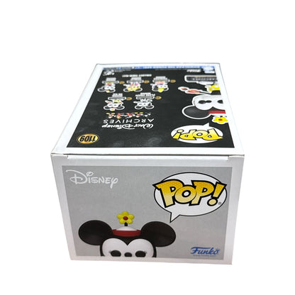 Funko Pop Disney Archives Minnie On Ice #1109 Vinyl Figure Collectible WITH PROTECTOR
