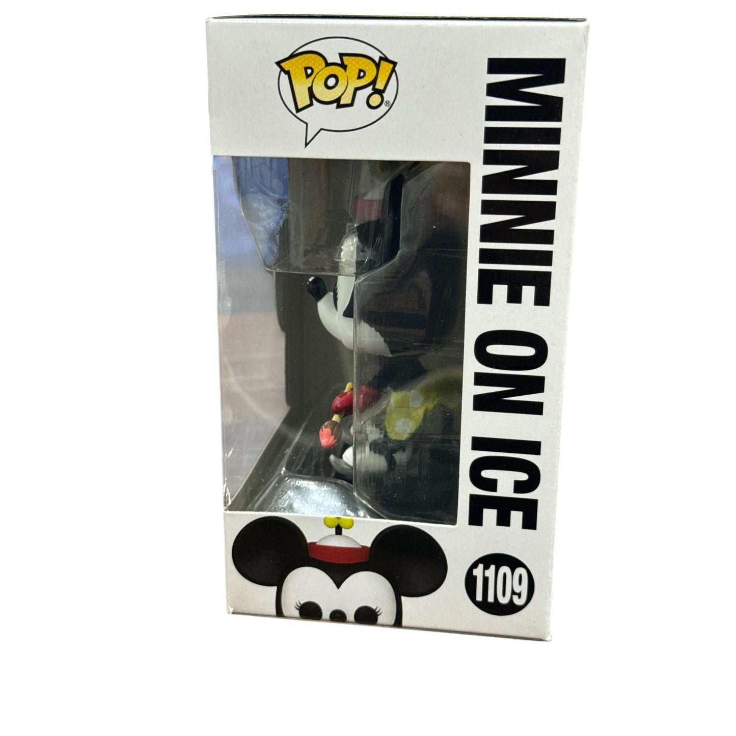 Funko Pop Disney Archives Minnie On Ice #1109 Vinyl Figure Collectible WITH PROTECTOR
