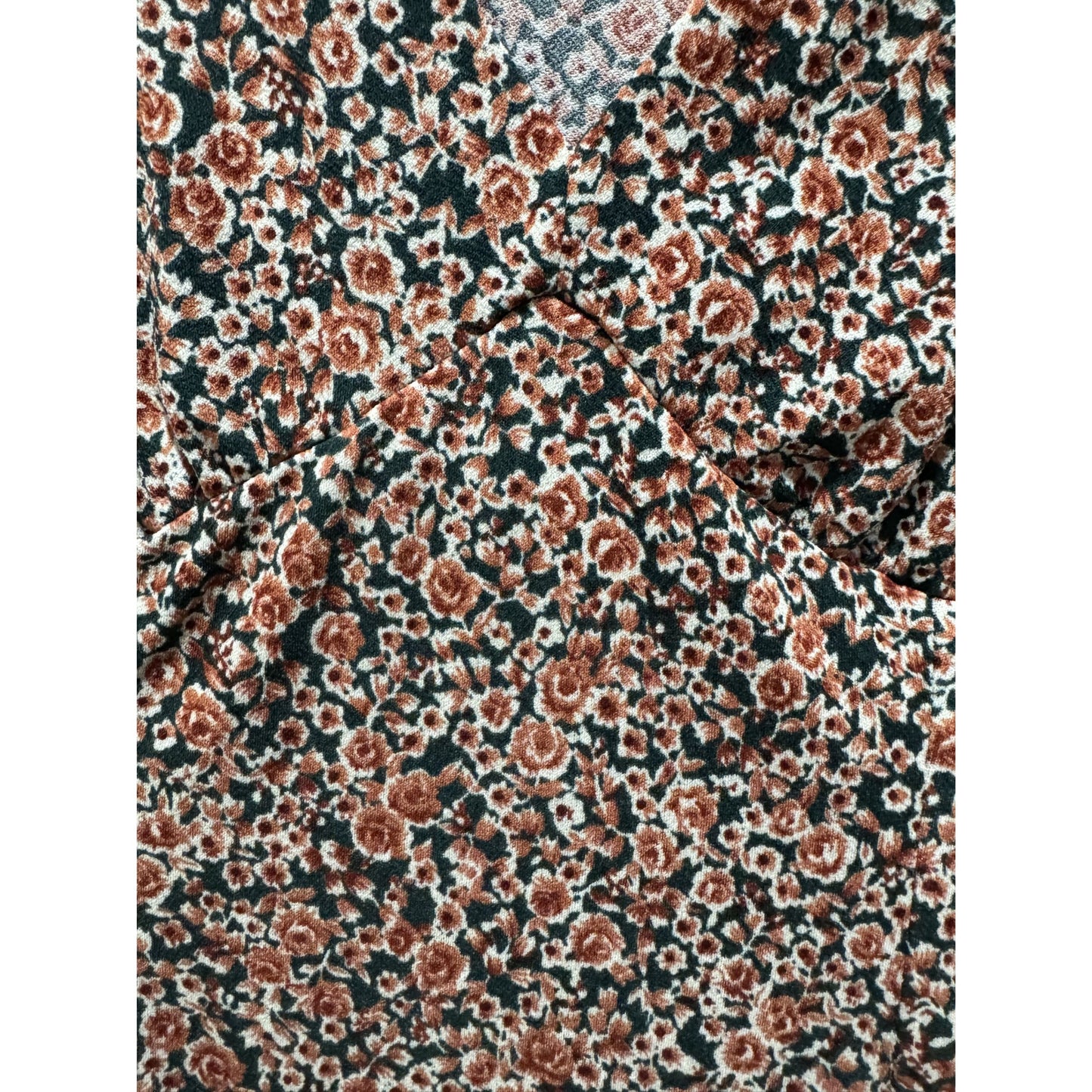 Lush Floral Print Long Sleeve Wrap Dress V-Neck Medium Autumn Colors Boho Chic Style