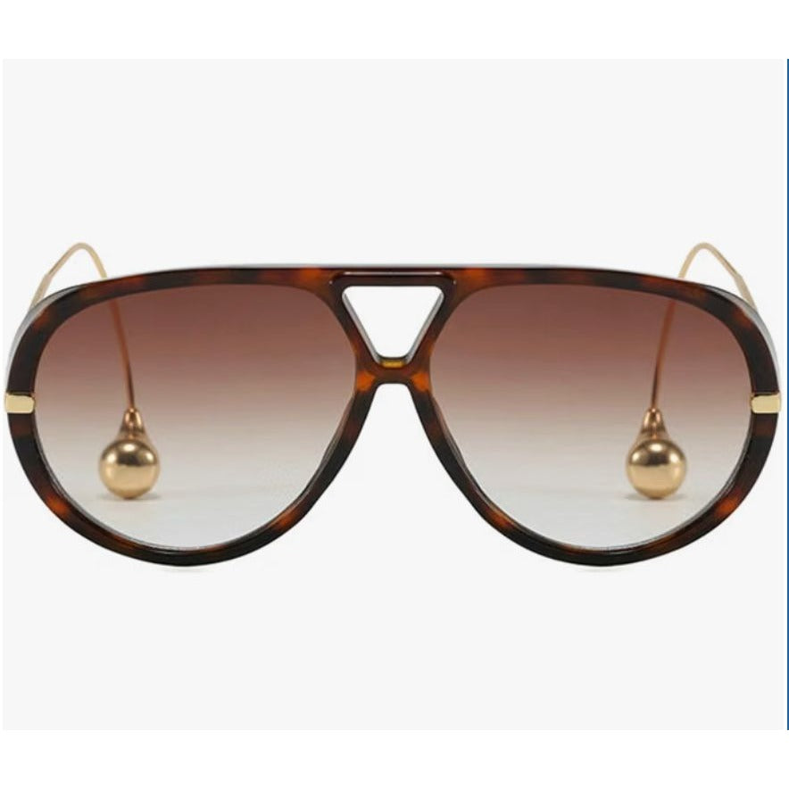 Willochra Oversized Aviator Sunglasses With Adjustable Wire Temples, Tortoise Frame, Gradient Lenses, and Gold Detailing