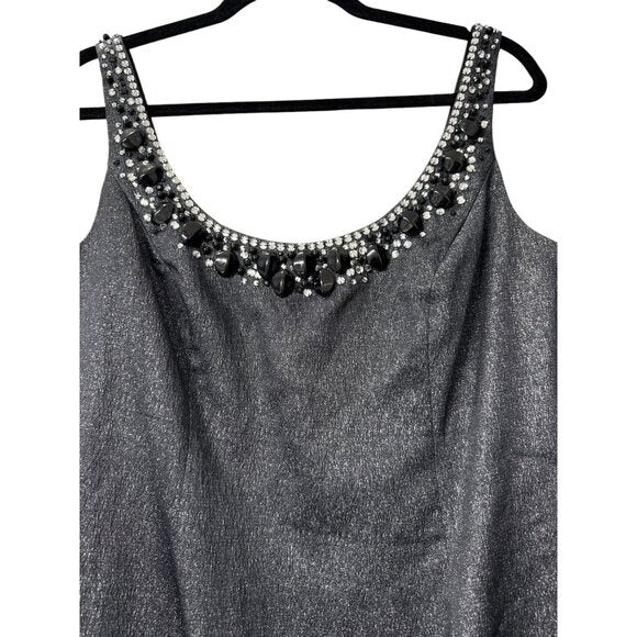 Carmen Marc Valvo Embellished Charcoal Gray Sleeveless Sheath Dress Size 8