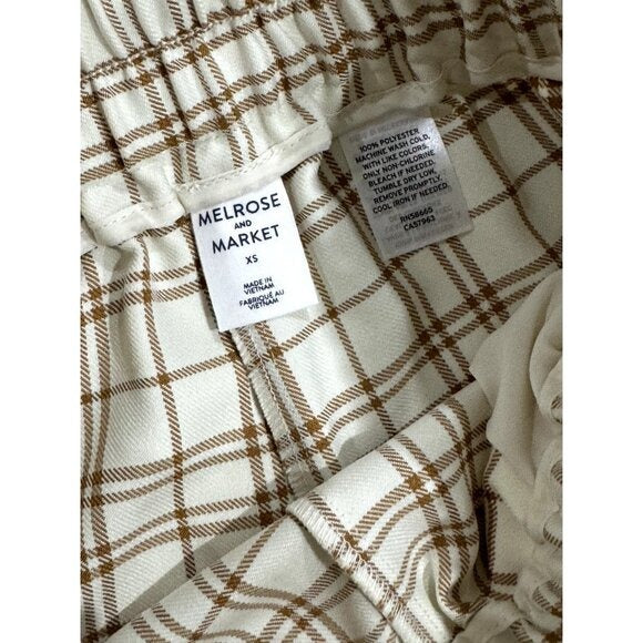 Melrose & Market Women's Plaid Elastic Waist Shorts With Pockets X-Small Beige & Tan