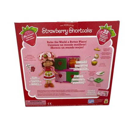 Strawberry Shortcake Berry Bake Shoppe Playset 32 Piece Collectible Toy