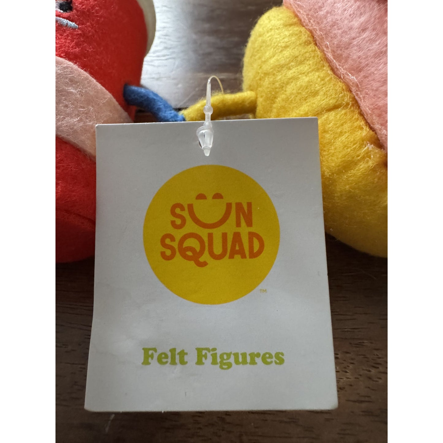 Sun Squad Featherly Friends Hero & Felt Figures Set - Patriotic Decor