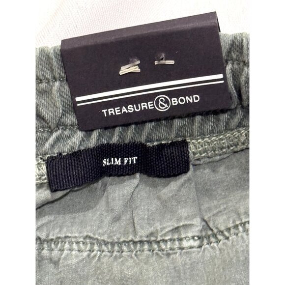 TREASURE & BOND Slim Fit Green Women's Shorts SMALL