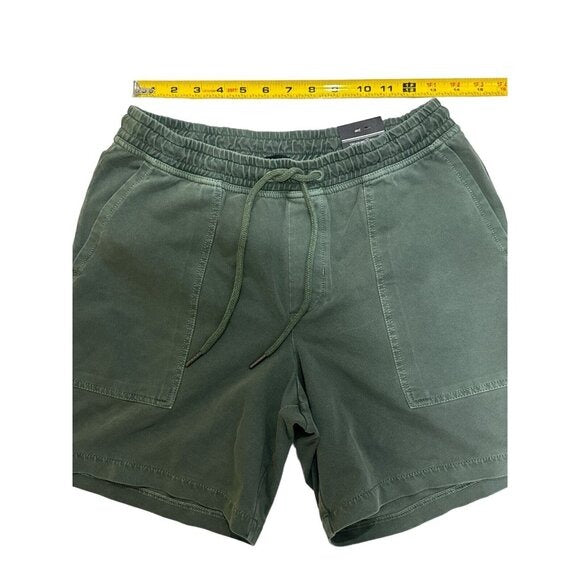 TREASURE & BOND Slim Fit Green Women's Shorts SMALL