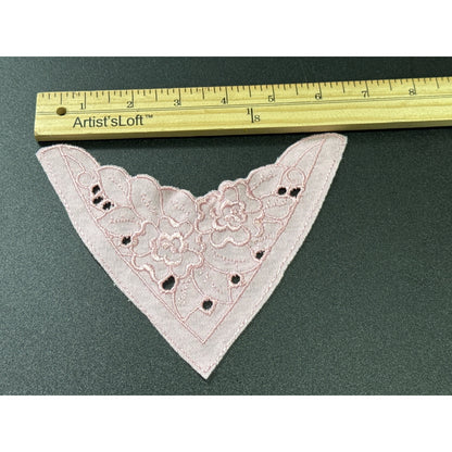 Decorative Floral Lace Appliqué Set Of 4 Pink Embroidered Fabric Craft Supplies