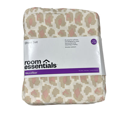 Set of 6 Home Essentials Bundle Twin XL Sheet Set, White Body Pillow Cover,  Pink Bath Rug, Washcloth, Bedskirt, & Bath Sponge