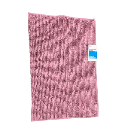 Set of 6 Home Essentials Bundle Twin XL Sheet Set, White Body Pillow Cover,  Pink Bath Rug, Washcloth, Bedskirt, & Bath Sponge