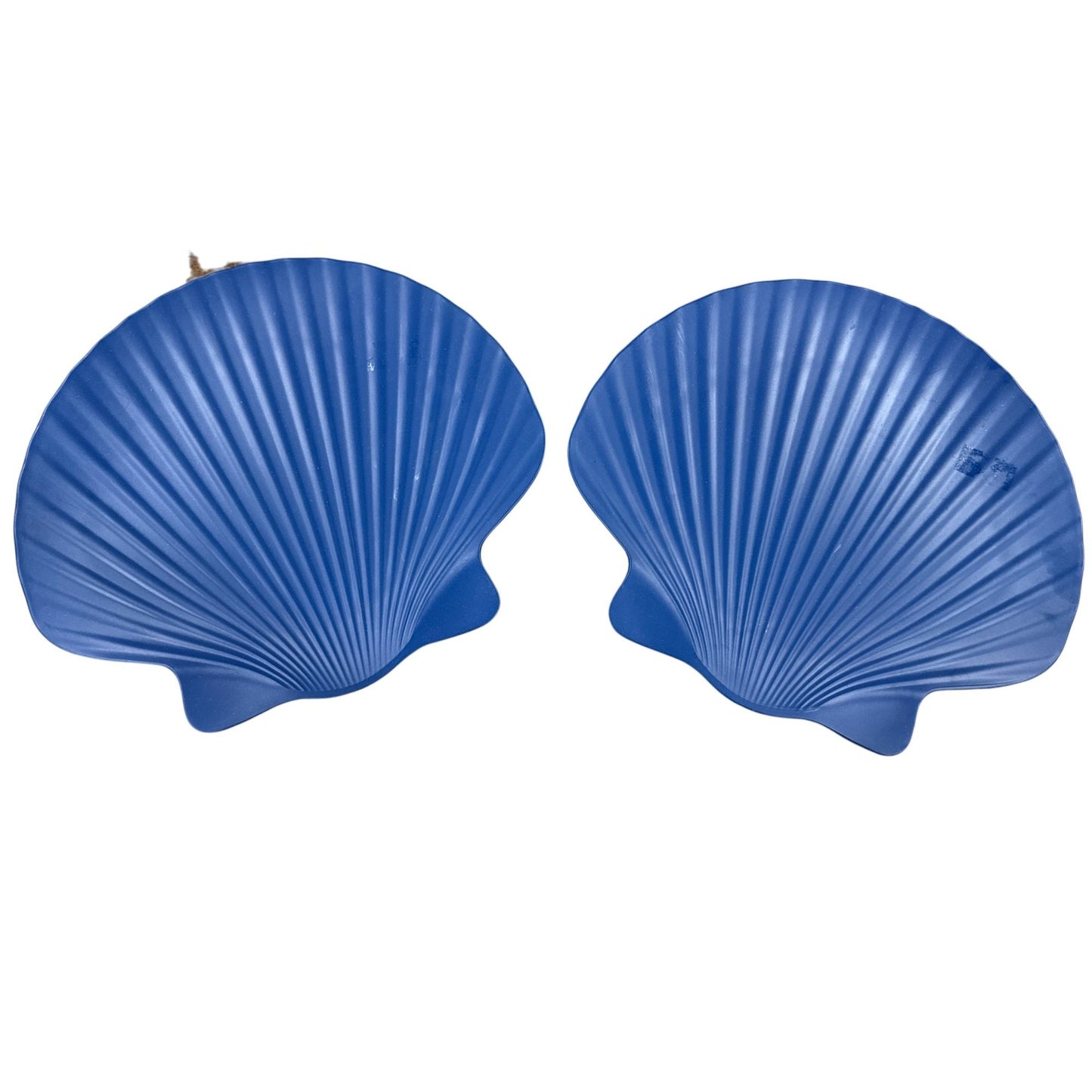 Beach Essentials Bundle Basket Including Tote Bags, Treat Molds, Bento Box, Grill Basket,  Shell Plates, and More By Sun Squad