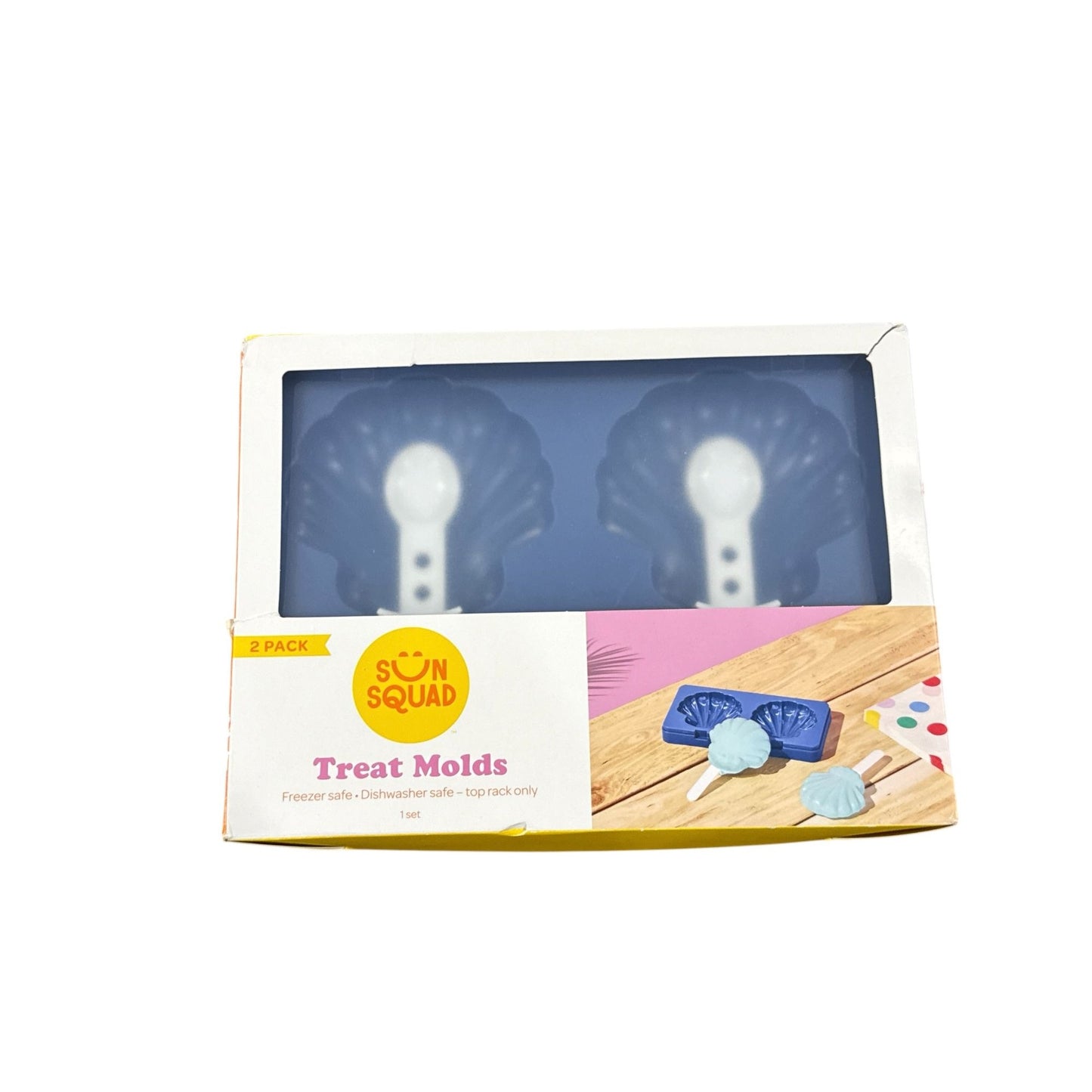 Beach Essentials Bundle Basket Including Tote Bags, Treat Molds, Bento Box, Grill Basket,  Shell Plates, and More By Sun Squad