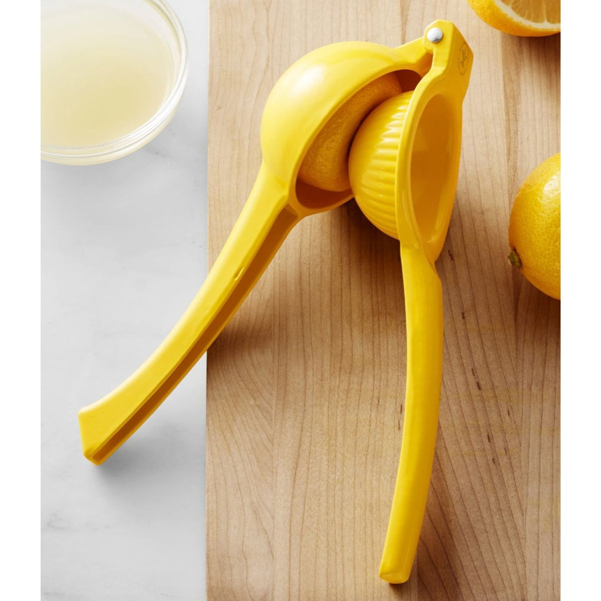 Williams Sonoma Yellow Citrus Press & Zester Grater Set Durable Kitchen Tools For Easy Juicing & Zesting