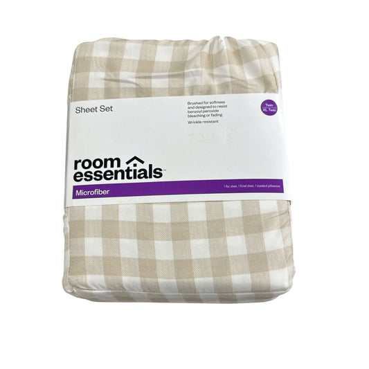 Home Essentials Bundle: Twin XL Sheet, Set 2 Chenille Bath Rugs, Hair Catcher, & LED Lamp