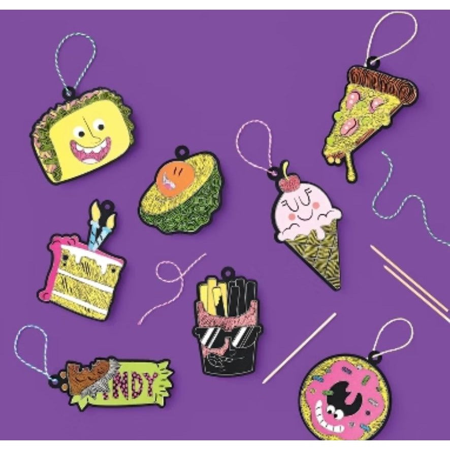 Create-Your-Own Mondo Llama Set of 4 Craft Kit Bundle