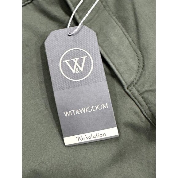 Wit & Wisdom Women's Olive Green Ab-Solution Cuffed Stretch Shorts Size 0 Casual Everyday Style