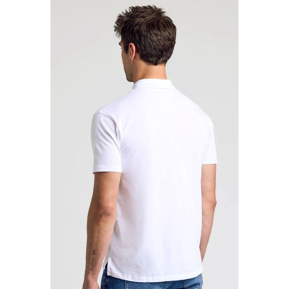 True Classic White Polo Shirt Mens Large Lightweight Performance Fit LARGE
