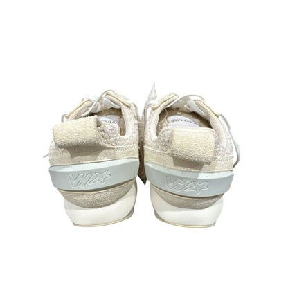 Vintage-Style Beige SIZE 6 Athletic Sneakers With Woven Knit Upper & Suede Accents, Lace-Up Design, Extra Laces Included, Lightweight Sole